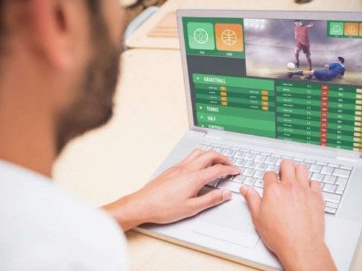 Cán bộ Ban tuyên giáo Tỉnh ủy bị bắt vì cá độ bóng đá