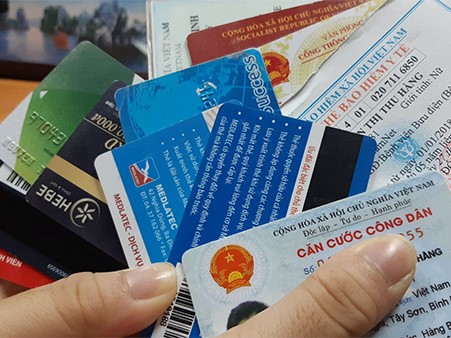 Bỏ hộ khẩu, dùng dữ liệu công dân