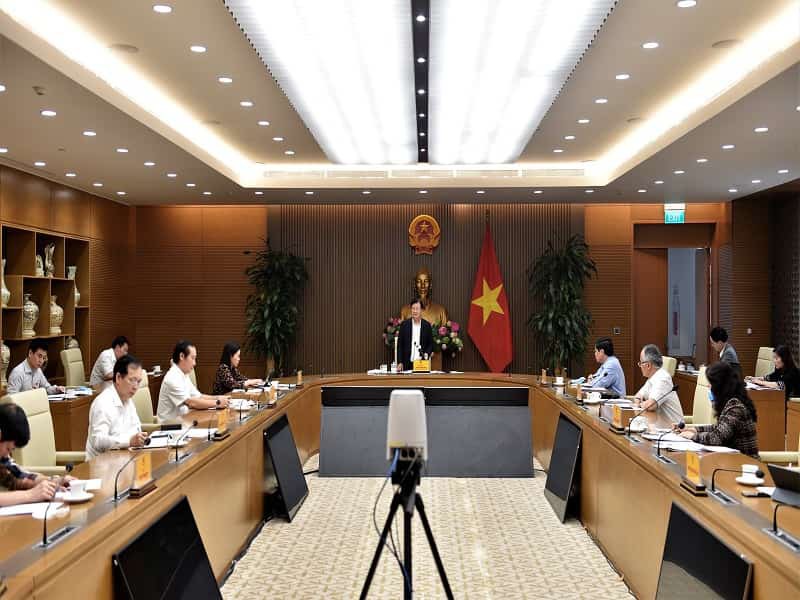 Phó Thủ tướng: Xử lý ngay những bất cập trong xuất khẩu gạo
