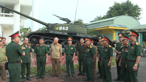 Người lính kiên trung bất khuất