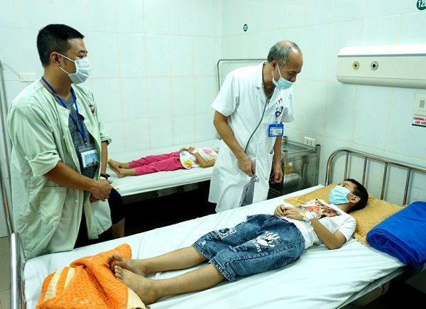 Quyết liệt phòng ngộ độc thực phẩm trong trường học