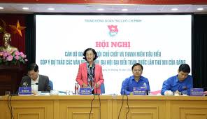 Giới trẻ chủ động góp ý dự thảo các văn kiện Đại hội Đảng