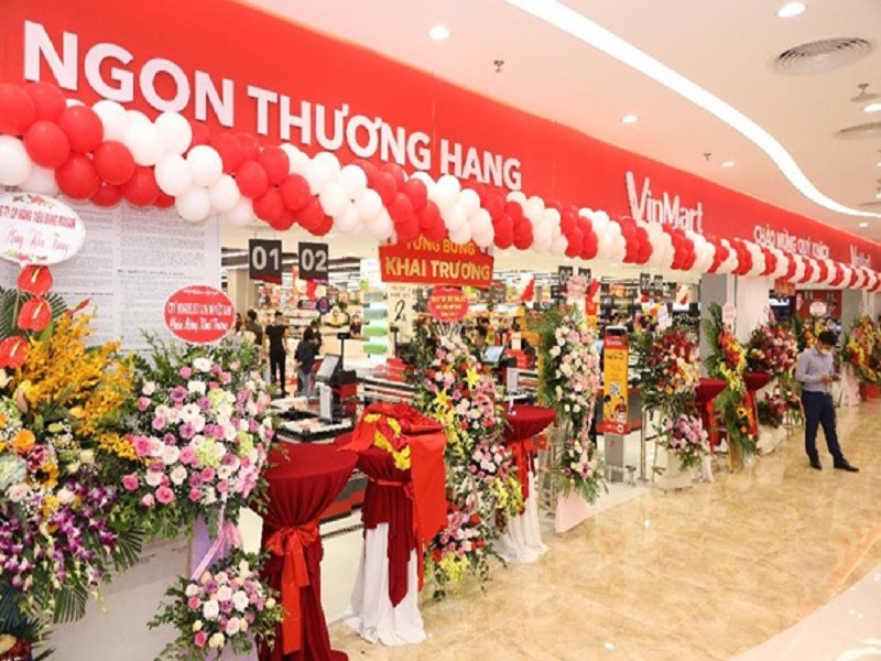 Khai trương siêu thị VinMart diện mạo mới