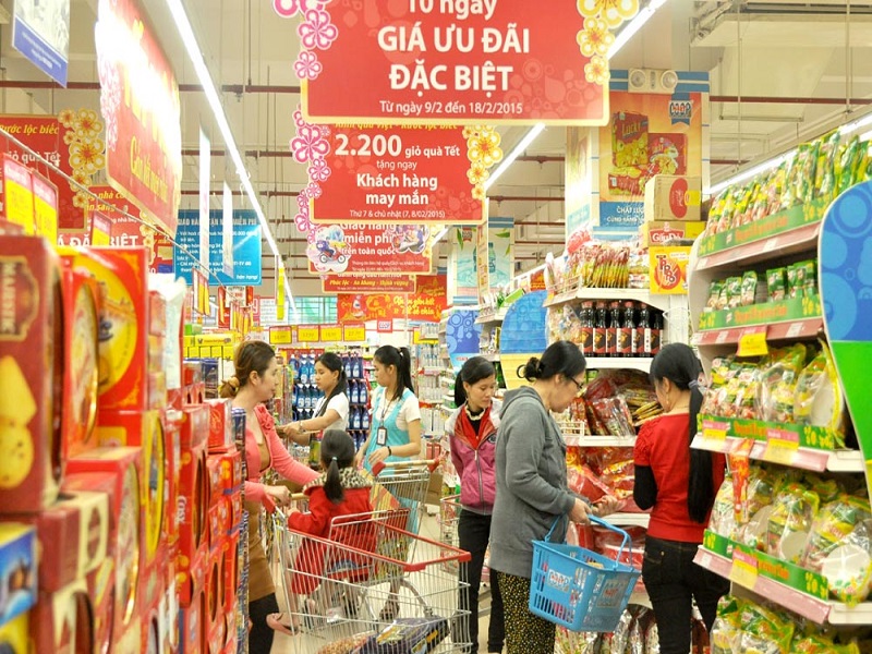 Hàng Tết không thiếu, không tăng giá