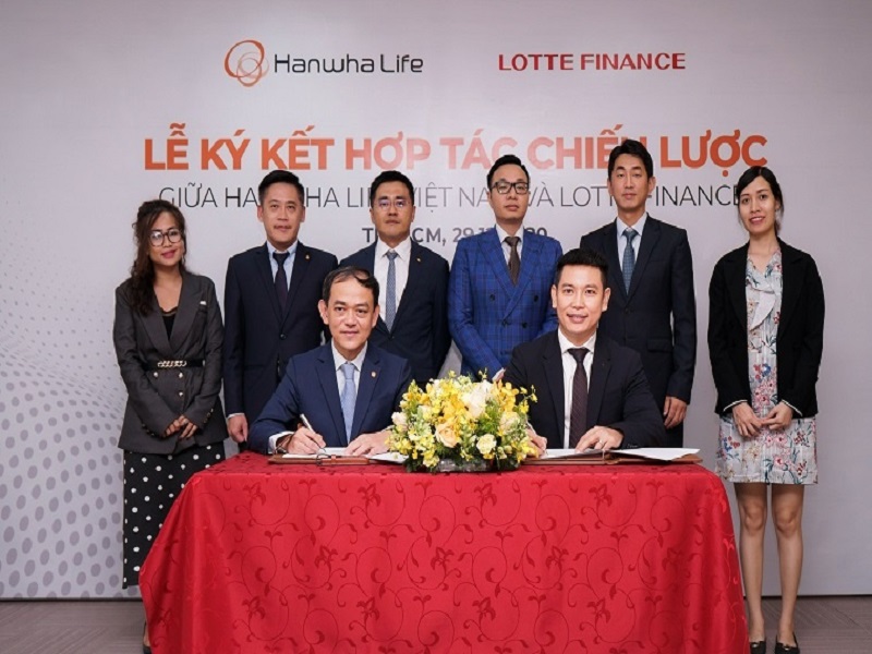 Hanwha Life Việt Nam ký hợp tác chiến lược cùng LOTTE Finance và Gene Solution