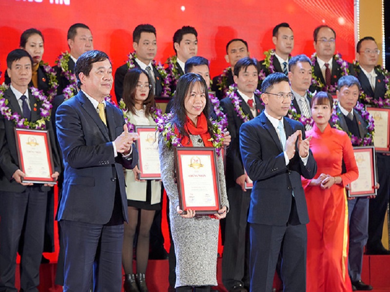 Vietbank được vinh danh “Tốp 500 doanh nghiệp lớn nhất Việt Nam 2020”