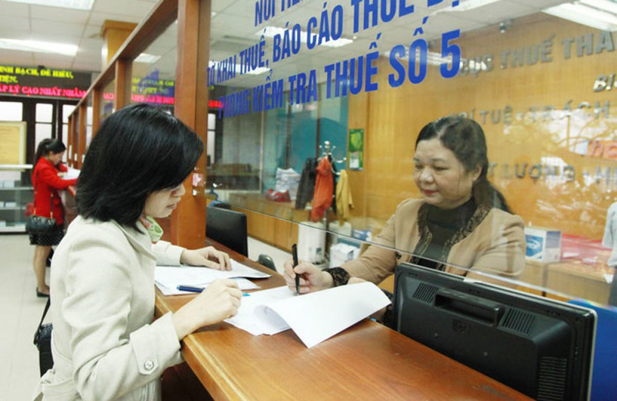 Quy định cho thuê nhà trên 100 triệu đồng/năm phải nộp thuế có còn phù hợp?