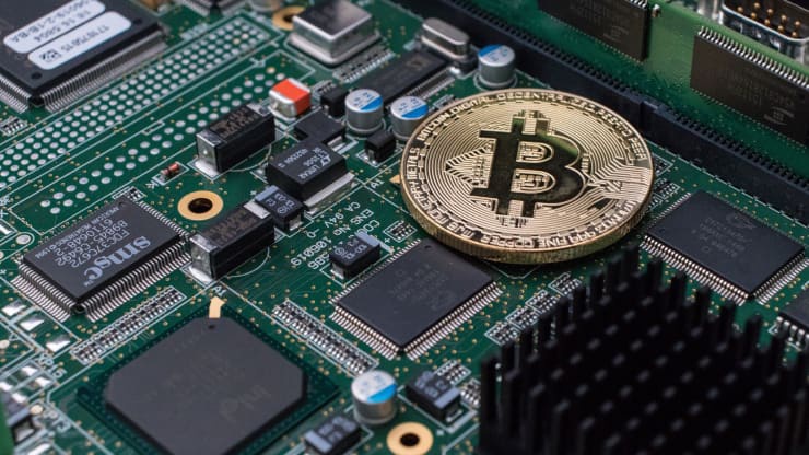 Iran cấm hoàn toàn Bitcoin và các loại tiền mã hóa do gây mất điện thường xuyên