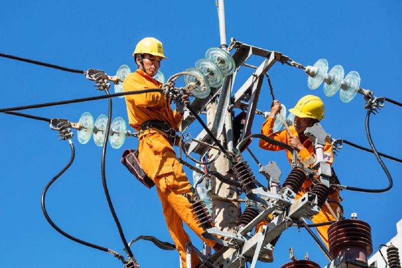 EVN Hà Nội hoãn toàn bộ lịch cắt điện khi nhiệt độ từ 36 độ C trở lên