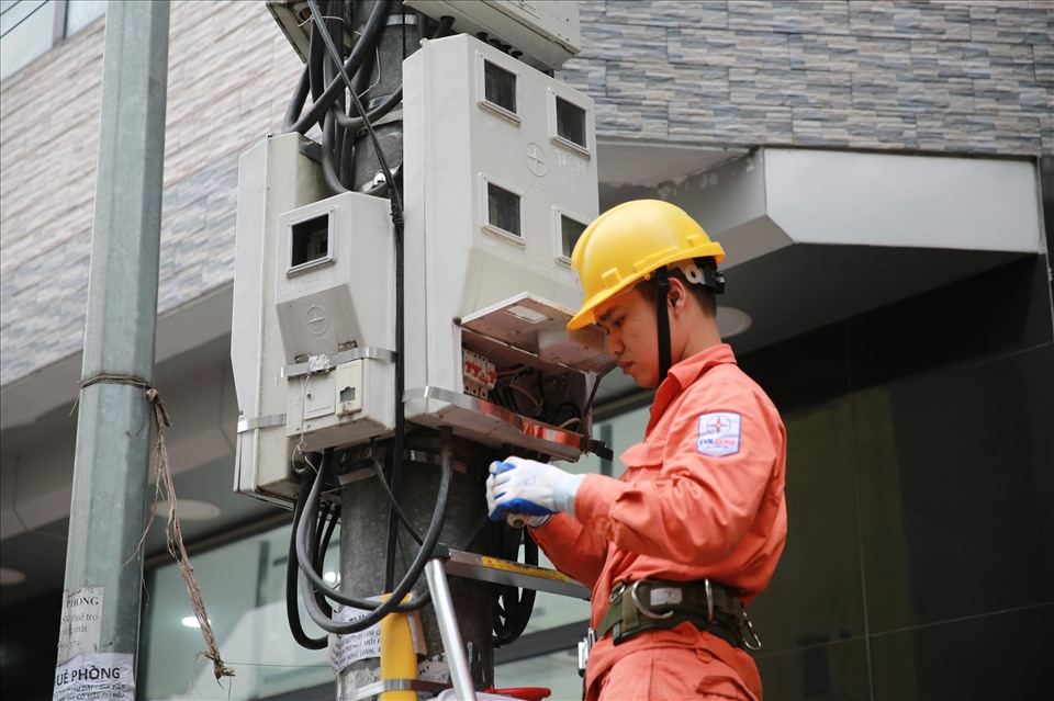 Người dân chính thức được giảm giá điện lần 3