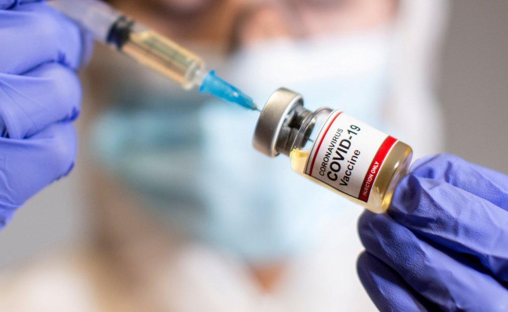 Việt Nam gần đủ tiền để tiêm vaccine phòng Covid-19 cho 75 triệu dân