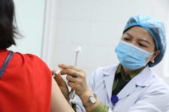 Bắt đầu thực hiện việc đấu thầu gửi tiền quỹ vaccine tại các ngân hàng thương mại