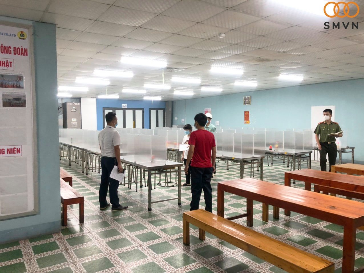 Công ty Sanwa: Công nhân phấn khởi quay lại làm việc, duy trì "3 tại chỗ"