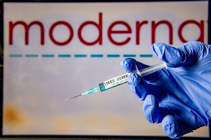 Hãng Pfizer và Moderna bắt đầu tăng giá vắc xin ngừa Covid-19