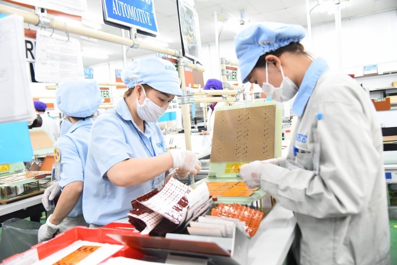Đề xuất 8 nhóm giải pháp trong ngắn hạn và dài hạn giải quyết khó khăn cho doanh nghiệp