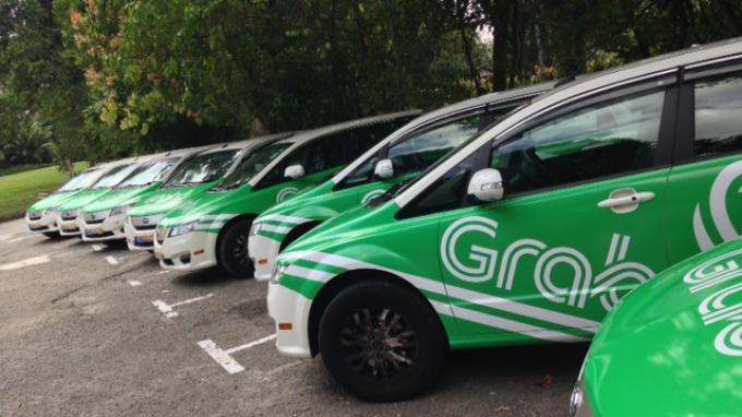 Grab đề xuất tận dụng GrabCar để vận chuyển vật tư y tế và bệnh nhân