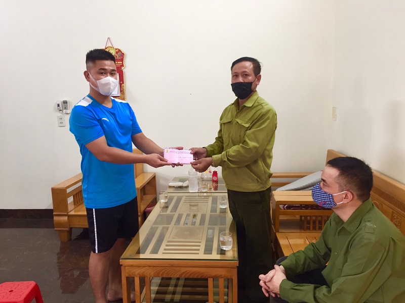 Than Cọc Sáu: Kịp thời giúp đỡ công nhân có hoàn cảnh khó khăn