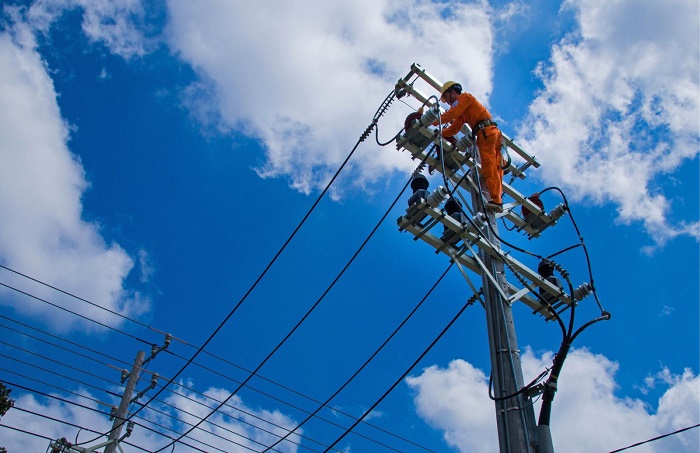 EVNSPC: Giảm trên 833 tỷ đồng tiền điện cho khách hàng bị ảnh hưởng bởi dịch COVID -19