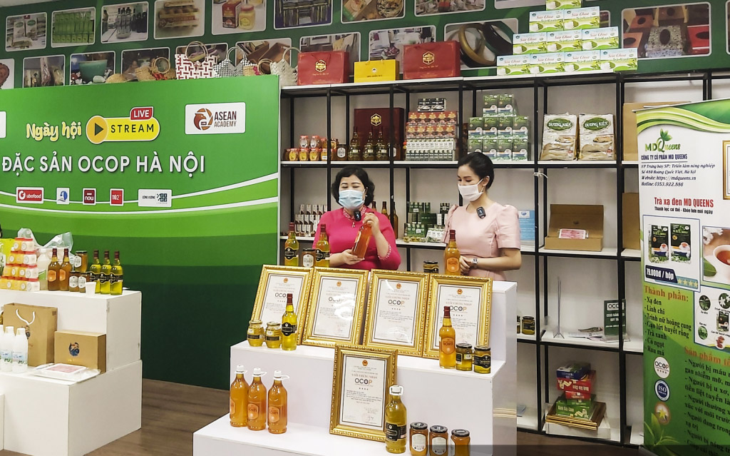 Tập huấn hỗ trợ các chủ thể OCOP tiêu thụ sản phẩm: Khai thông kênh bán hàng