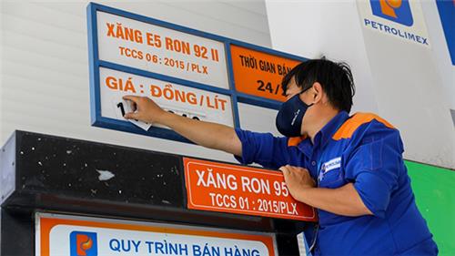 Giá xăng, dầu đồng loạt giảm