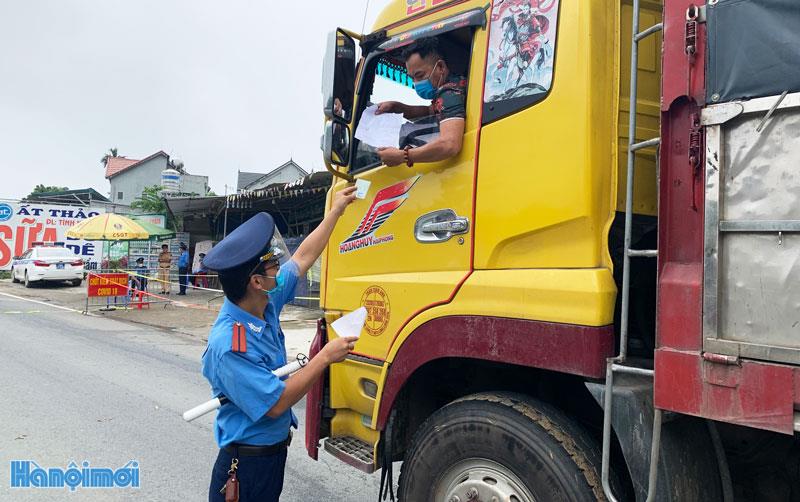 Tổng cục Đường bộ Việt Nam xin lỗi sau vụ việc ''cò mồi luồng xanh''