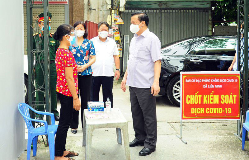Hà Nội: Cấp giấy đi đường nhanh, gọn, thực hiện giãn cách triệt để trong ‘vùng đỏ’