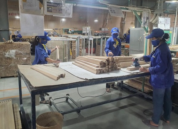 Ngành công nghiệp Thủ đô nỗ lực thực hiện ‘mục tiêu kép’