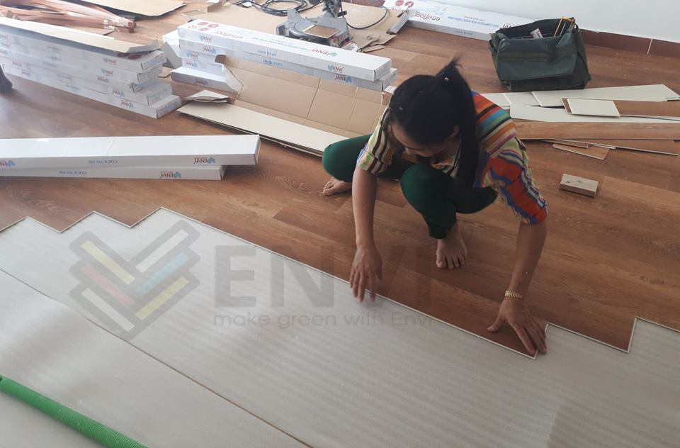 Bạn tôi gặp họa