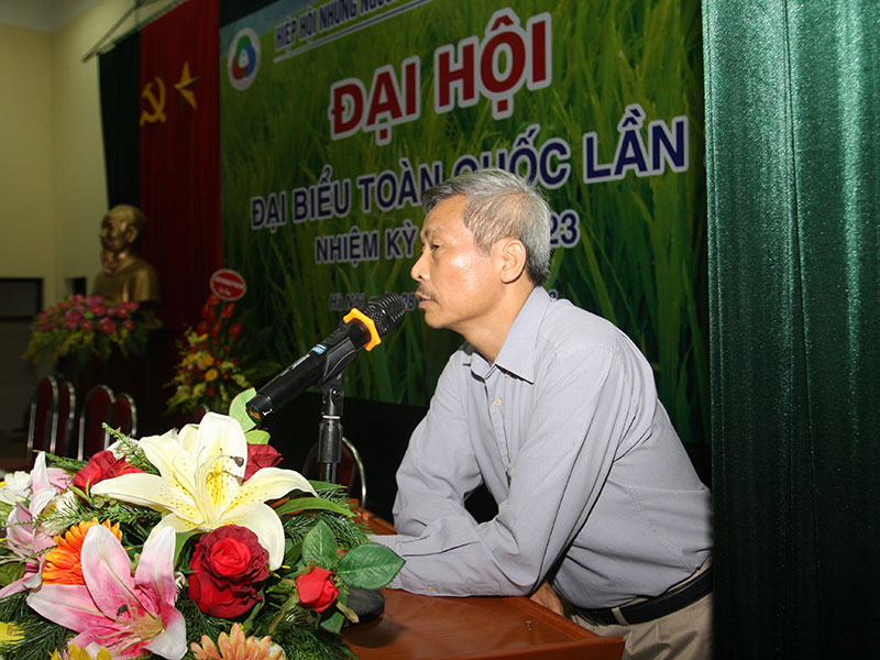 “Thần Đèn” Đỗ Quốc Khánh- Ông là ai?