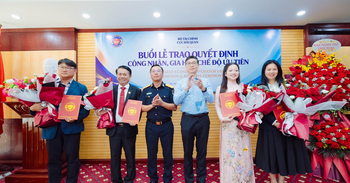 74 doanh nghiệp diện ưu tiên hải quan đóng góp tới 1/3 kim ngạch xuất nhập khẩu