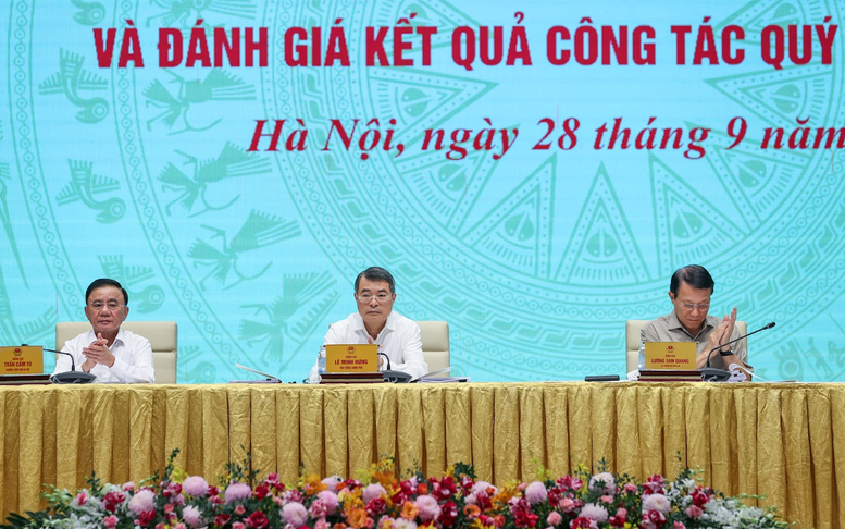 Xử lý dứt điểm các nhiệm vụ chậm, muộn về khoa học, công nghệ, đổi mới sáng tạo và chuyển đổi số