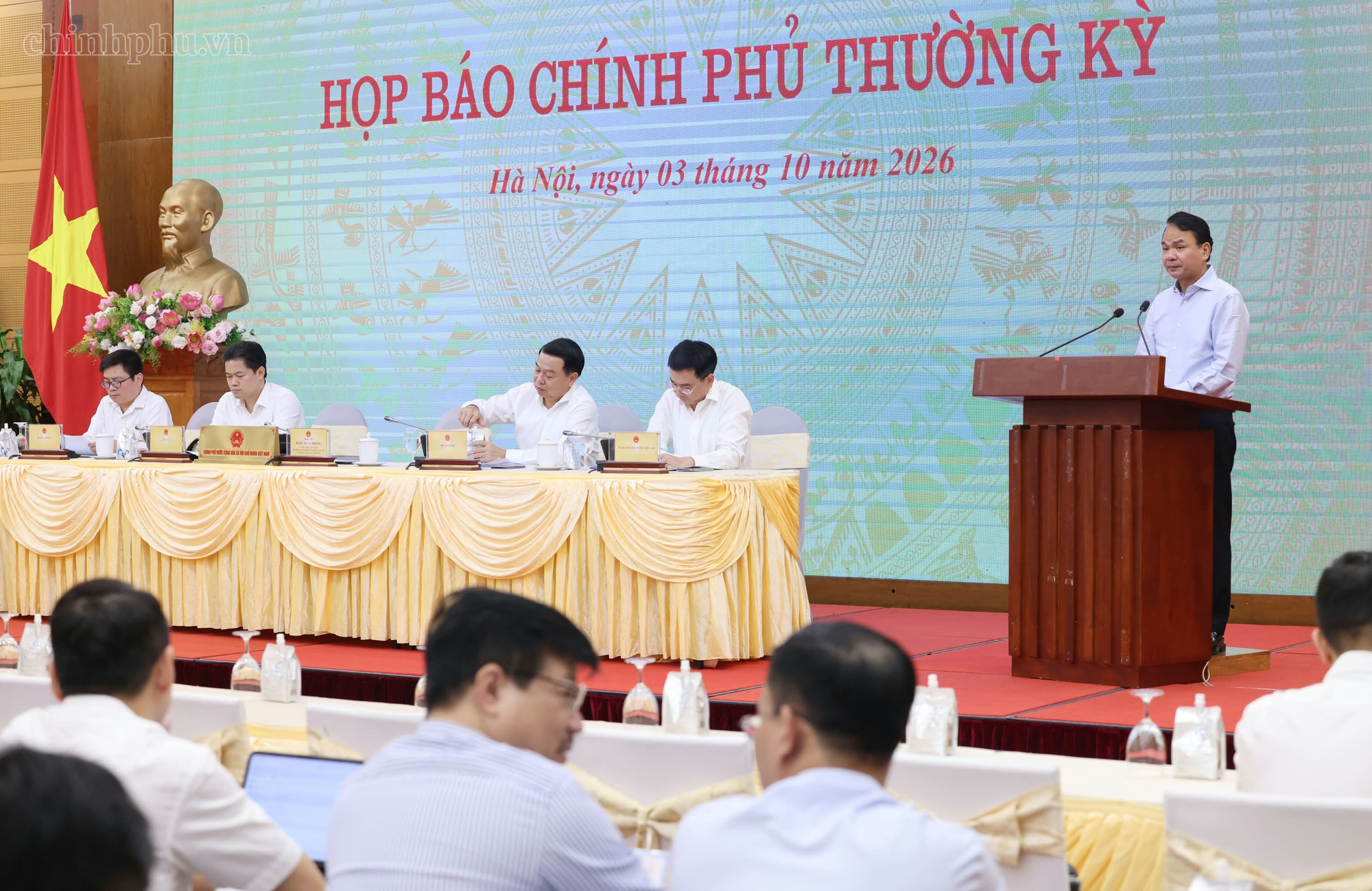 Họp báo Chính phủ tháng 9: Tăng trưởng GDP 9 tháng cao nhất trong 15 năm qua- Ảnh 1.