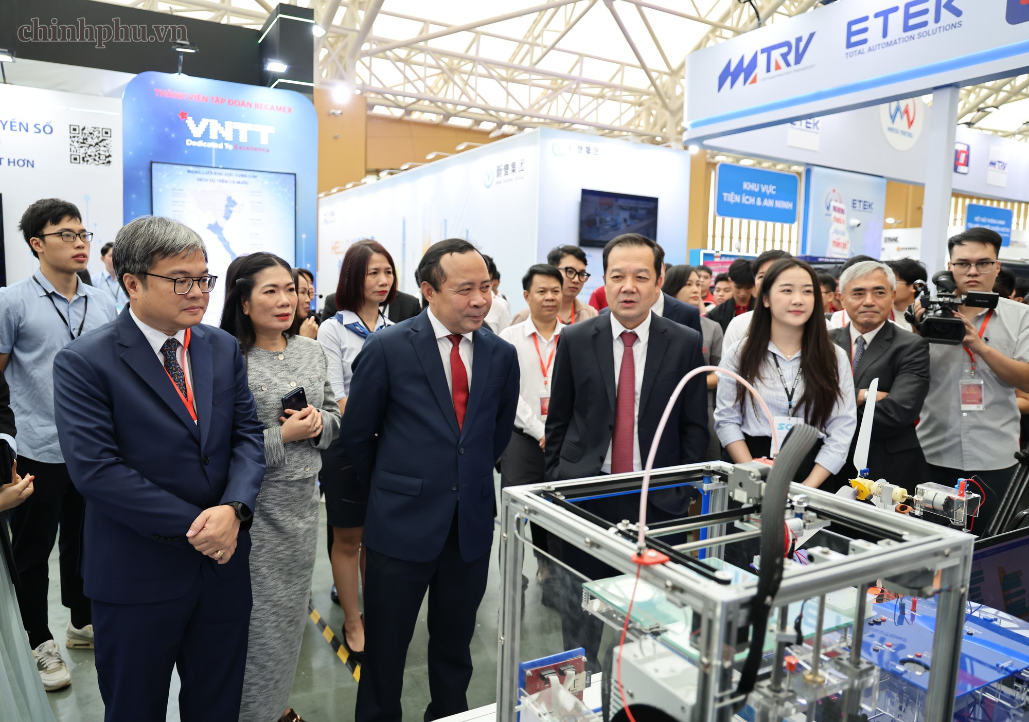 Ngày Chuyển đổi số quốc gia 2026: Chuyển đổi số phải tạo ra giá trị thực chất cho người dân, doanh nghiệp- Ảnh 1.
